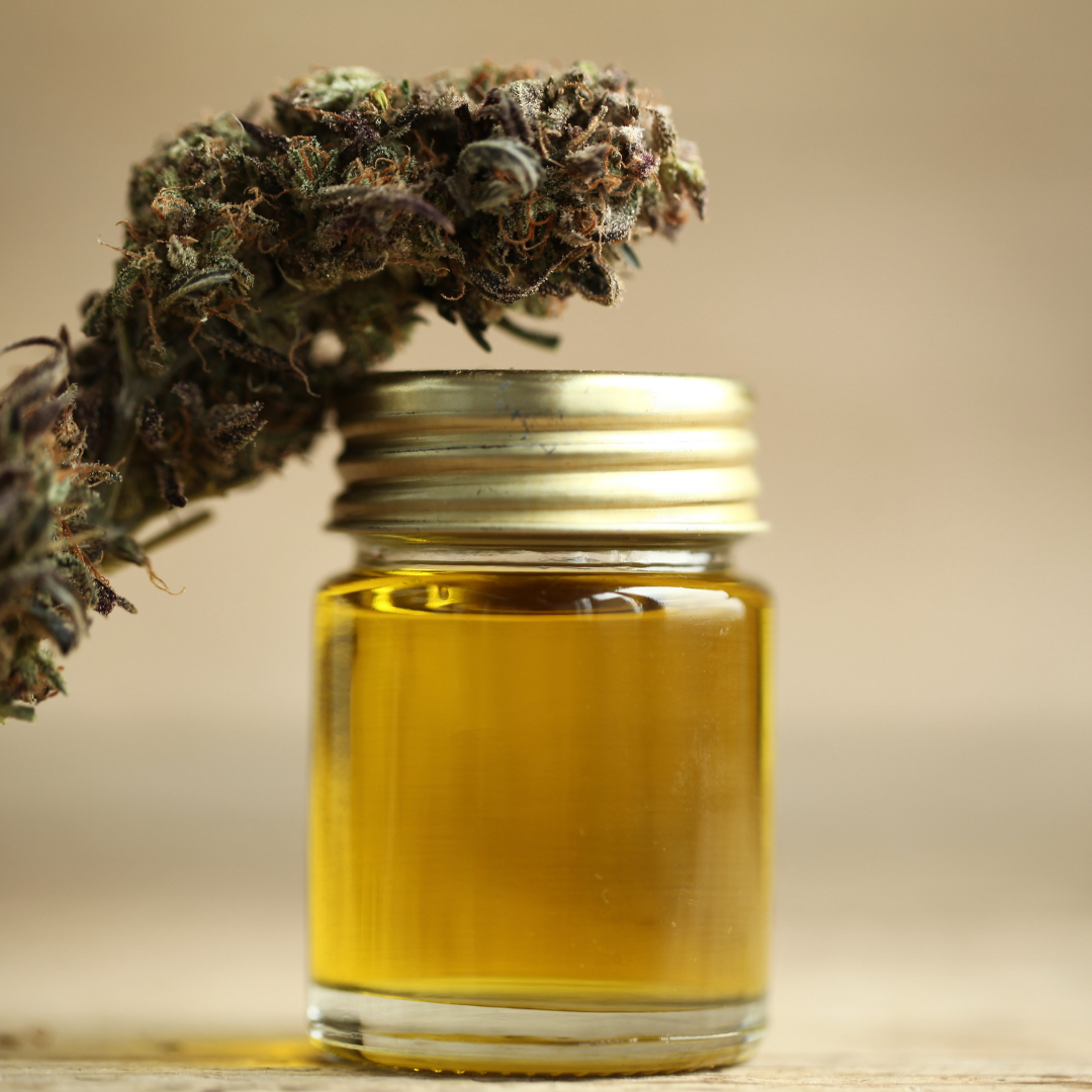 #1 Q/R Quelle différence entre l’huile de CBD et l’huile de chanvre ?
