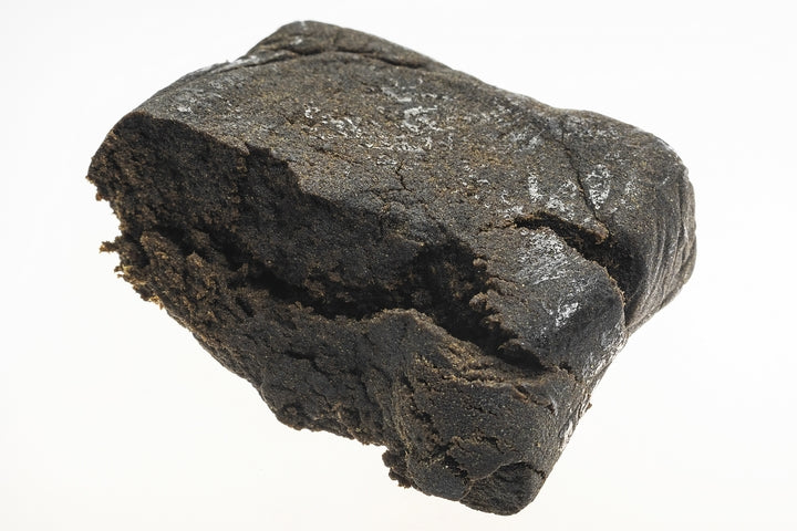SOLID CBN & CBD 30% HASH SUPREME résine de haschisch haut de gamme de notre collection "suprême" CBN 20% & CBD 10% avec moins de 0.2% de THC entièrement naturel et légal commandant costaud shop la celle saint cloud 78170 photo